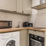 Cosy Flat - 1Br-4P - Near Nation